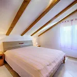Apartment Pol Murvu