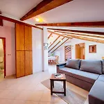 Apartment Pol Murvu